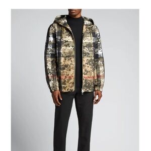 Burberry Men's Stretton Camo Plaid Wind-Resistant Jacket Camouflage - Large
